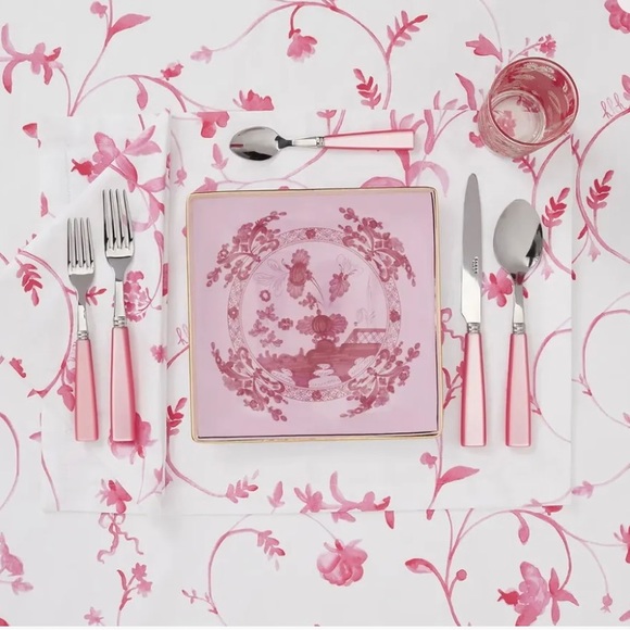 Hill House Other - Hill House Rose Botanical tablecloth Round 70” NWT